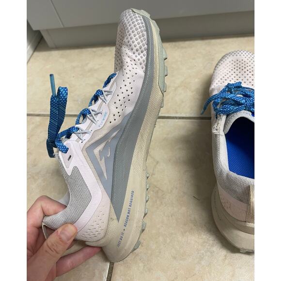 Nike Women’s react Pegasus trail 4 sneakers pearl pink size 7.5 - Picture 6 of 10